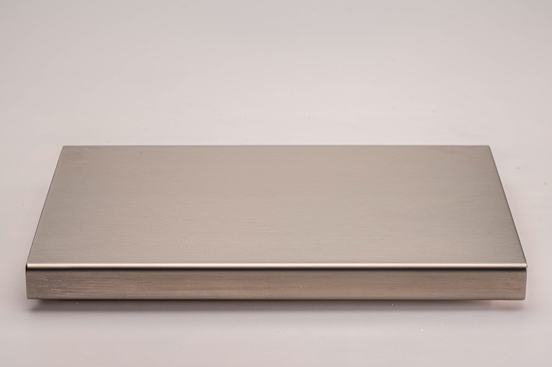 Coperchio porta coltelli con copertura in acciaio