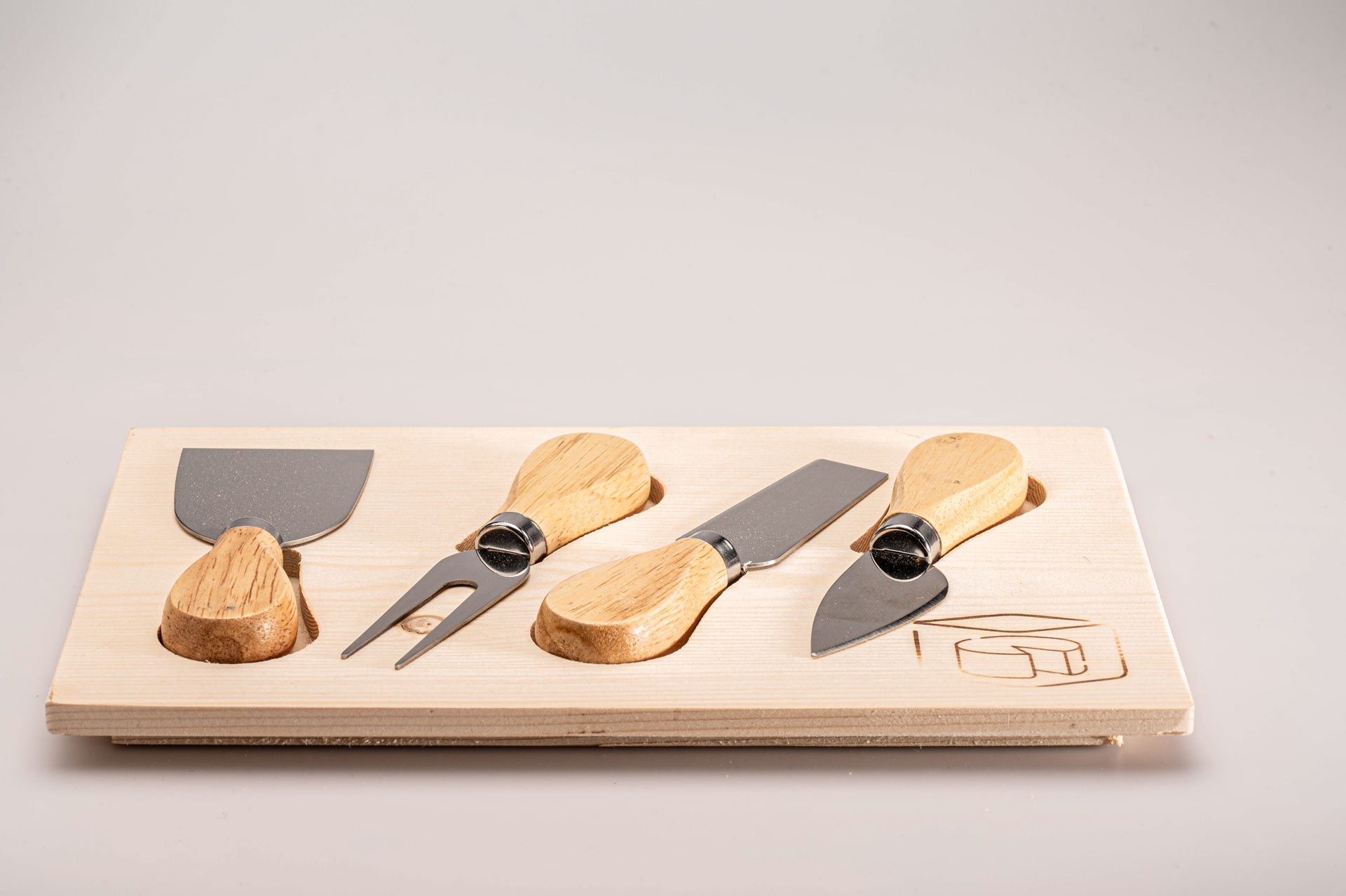 Coperchio porta coltelli con copertura in acciaio