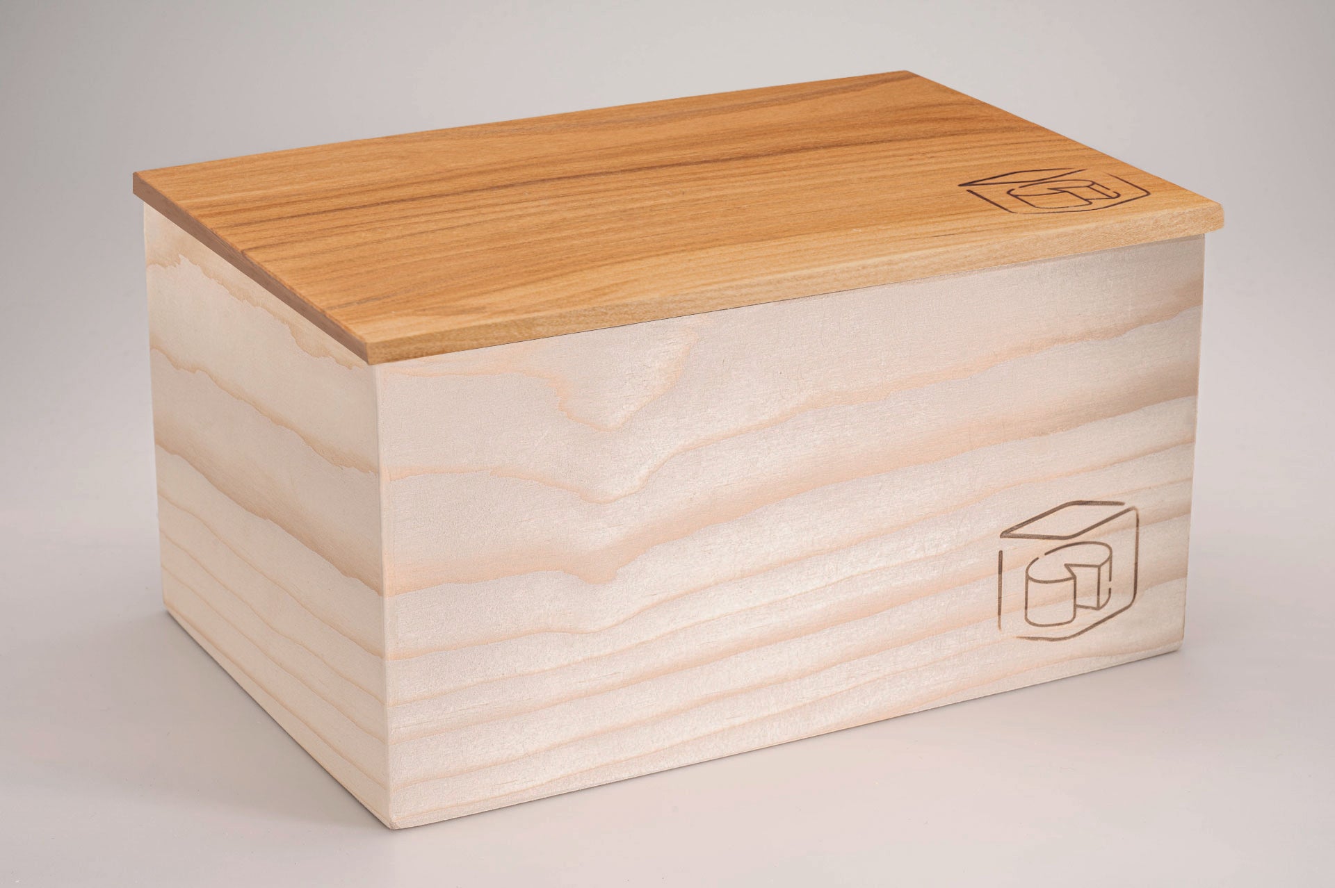 CHEESECASE XL